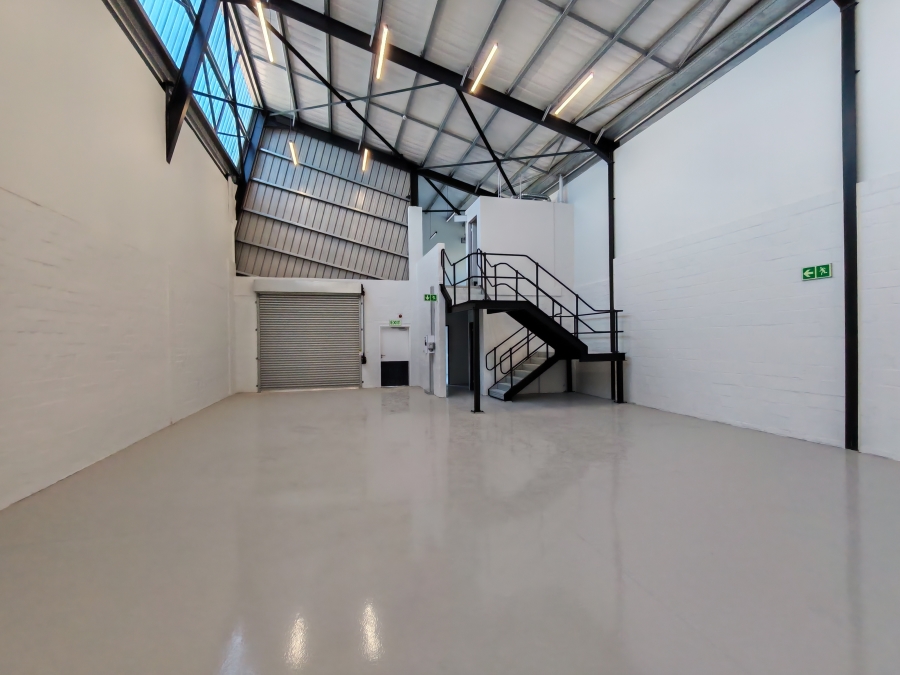 To Let Commercial Property for Rent in Firgrove Western Cape